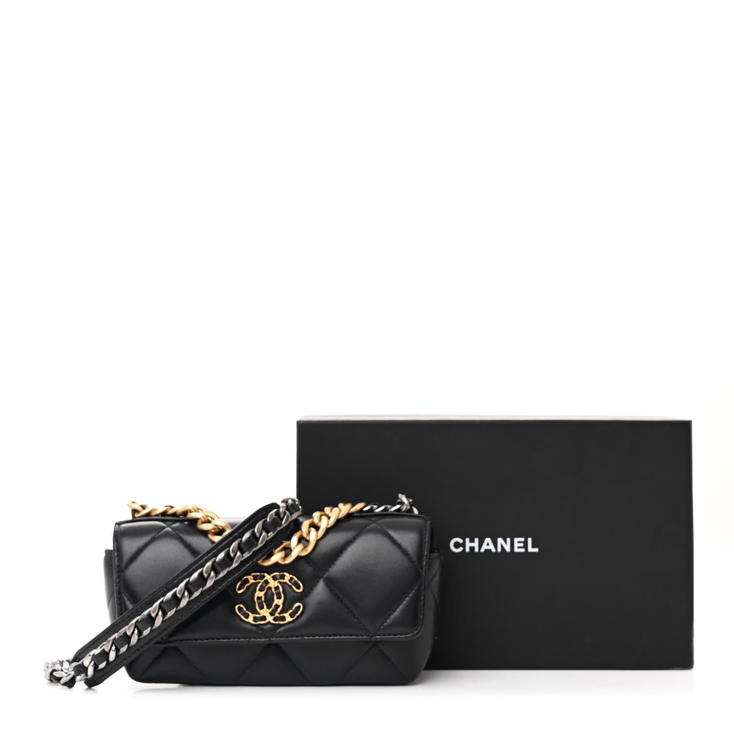 Goatskin Quilted Chanel 19 Glasses Case With Chain Black