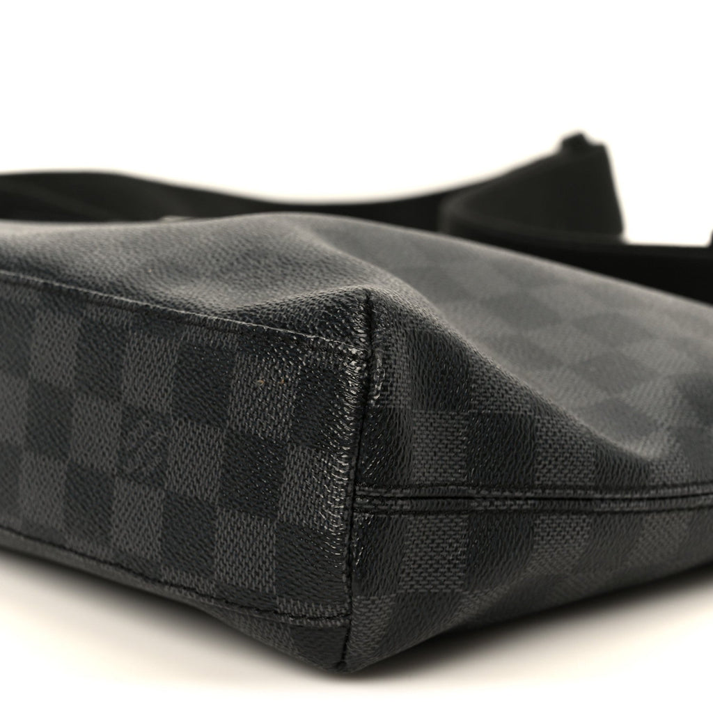 Louis Vuitton Damier Graphite Mick PM