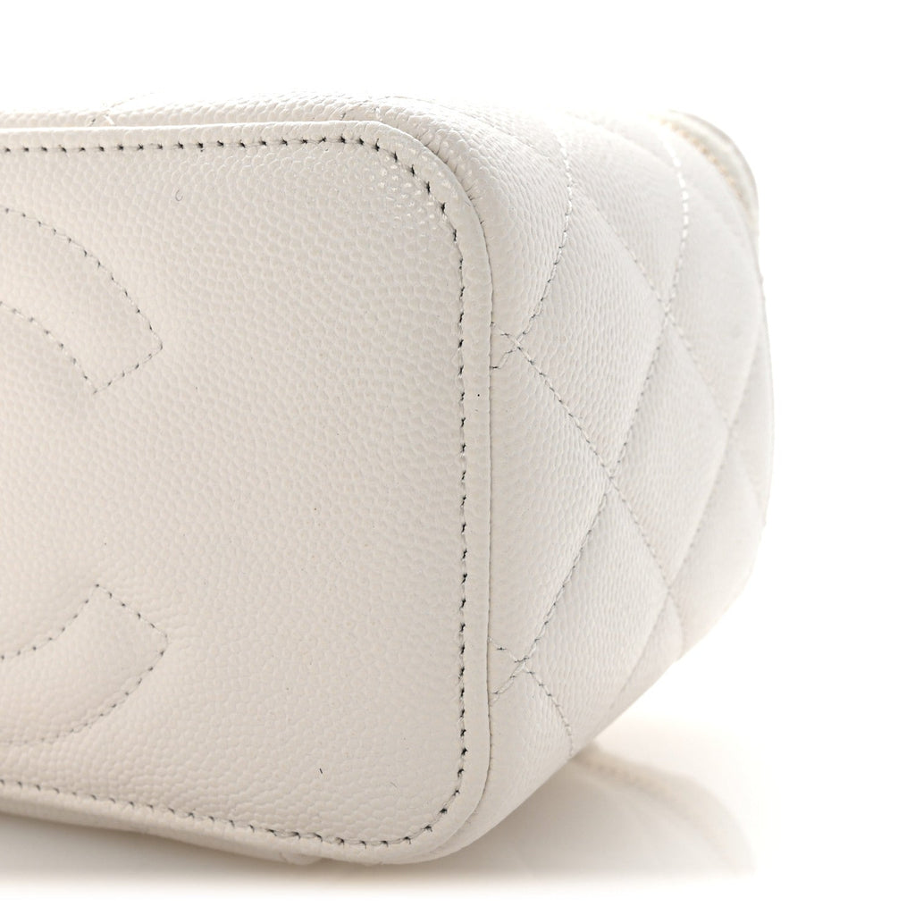 Chanel Caviar Quilted Crystal Hearts Small Vanity Case With Chain White