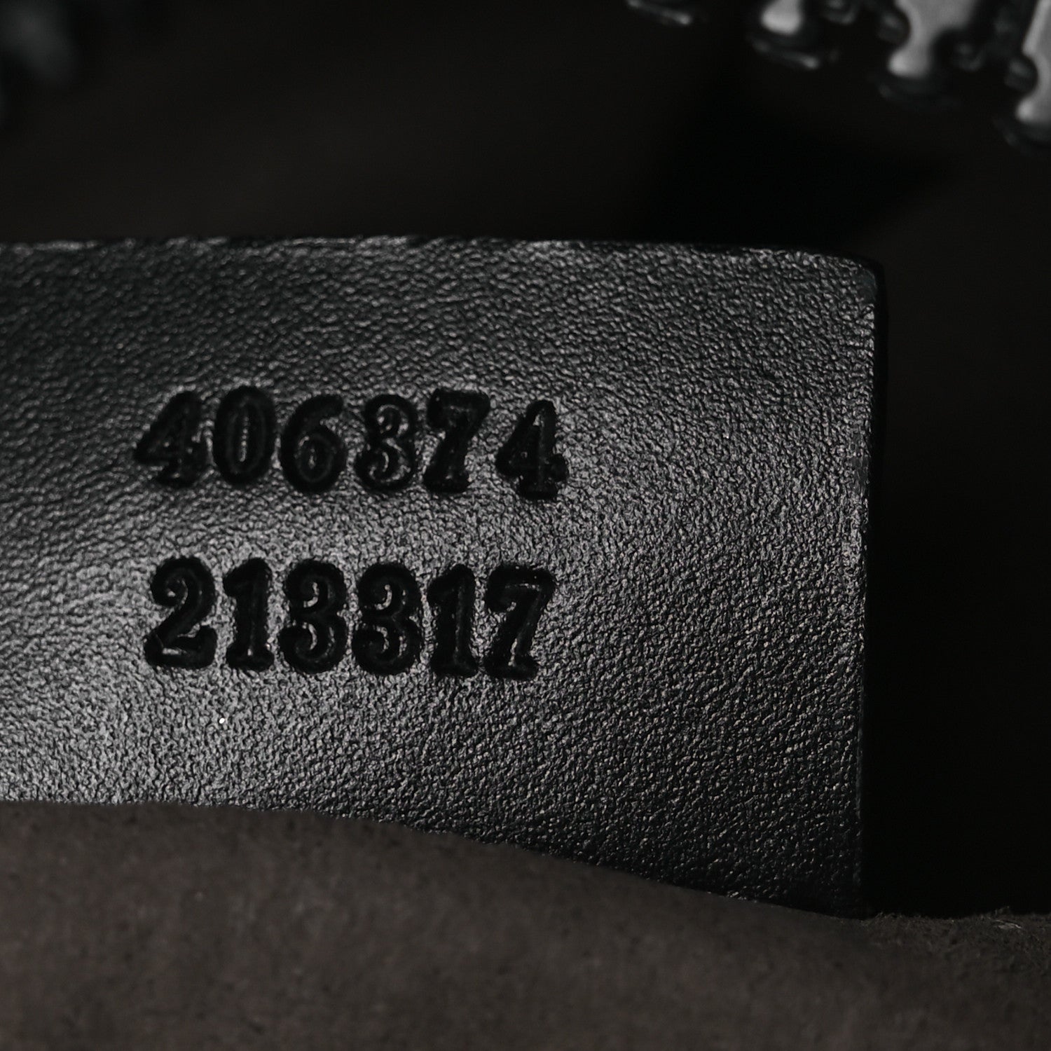 Gucci GG Supreme Monogram Flat Messenger Bag Black