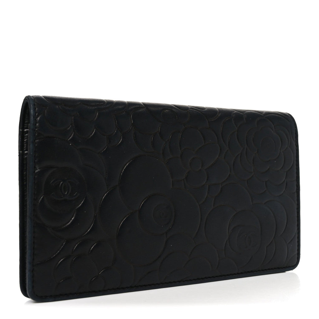 Lambskin Camellia Embossed Yen Wallet Black