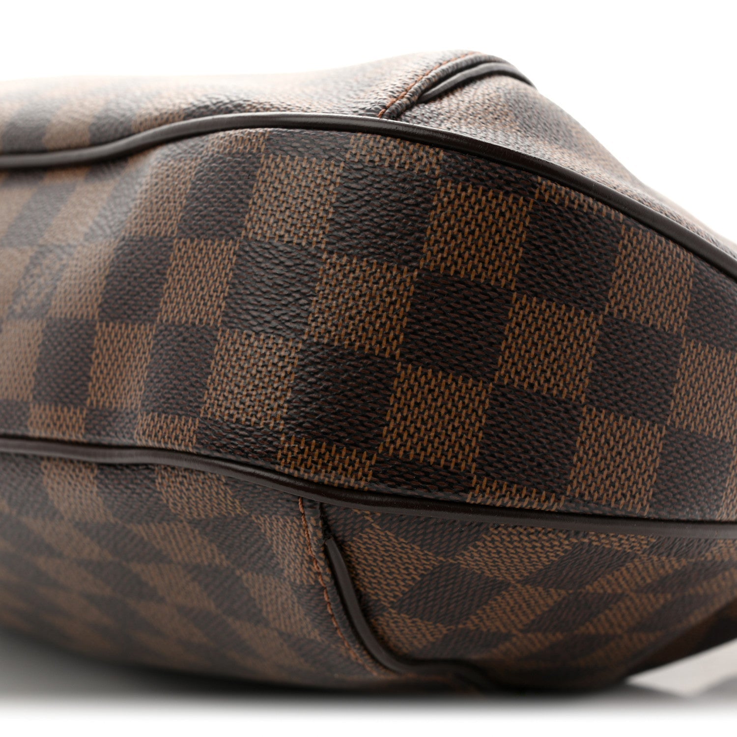 Louis Vuitton Damier Ebene Thames GM