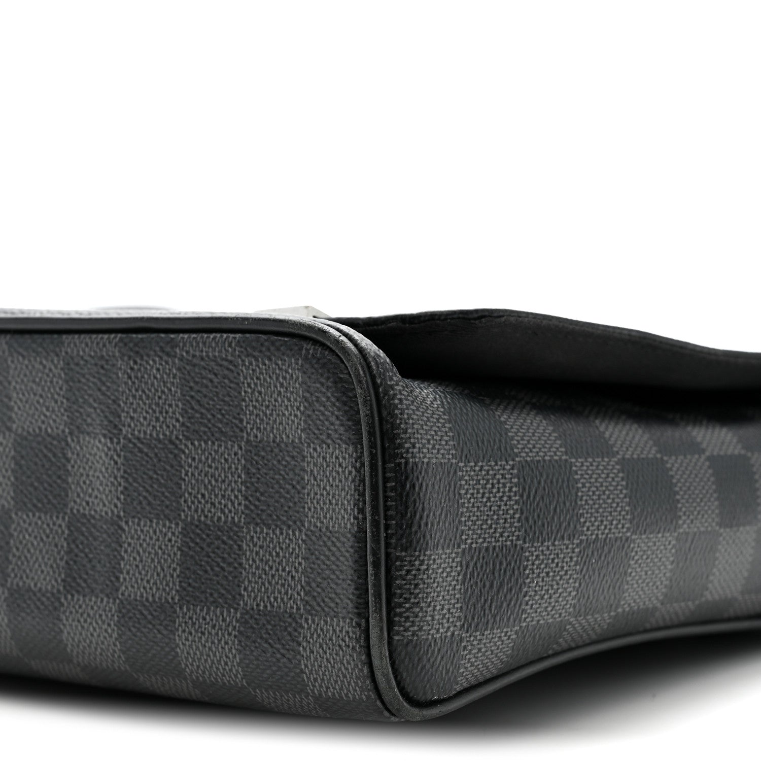 Louis Vuitton Damier Graphite District PM