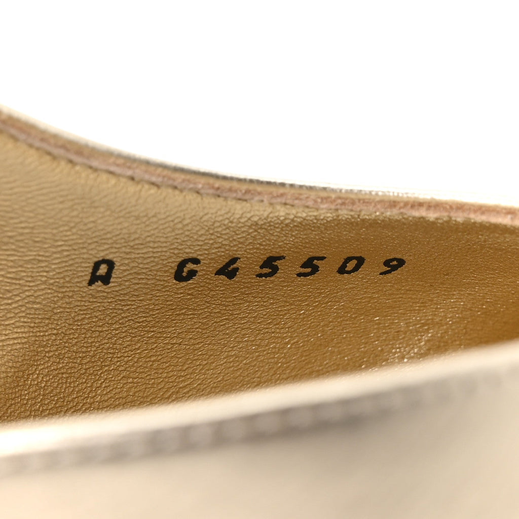 Laminated Crumpled Lambskin Grosgrain Cap Toe CC Slingback Pumps 39.5 Gold Black
