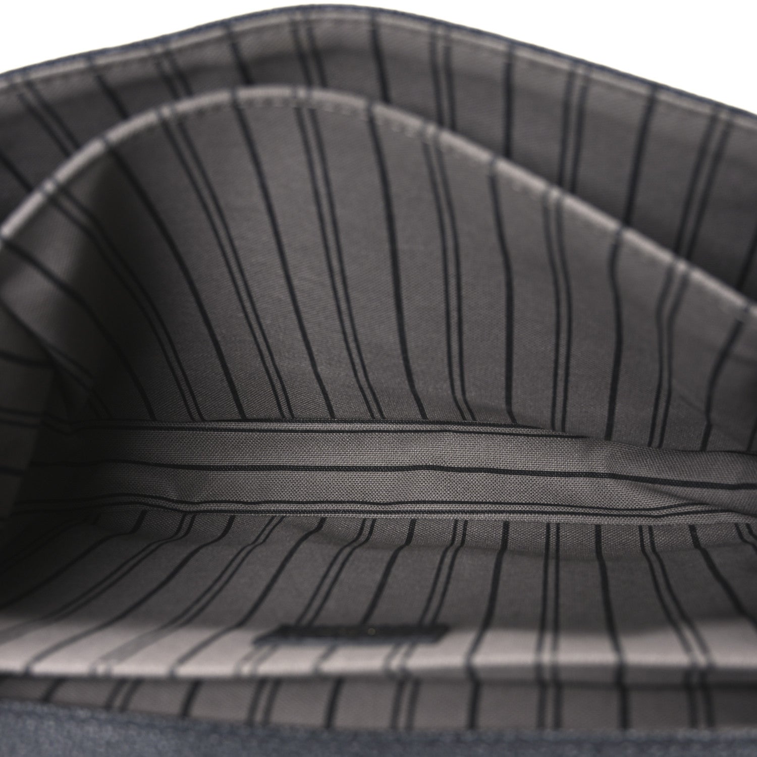 Louis Vuitton Empreinte Pochette Metis Black
