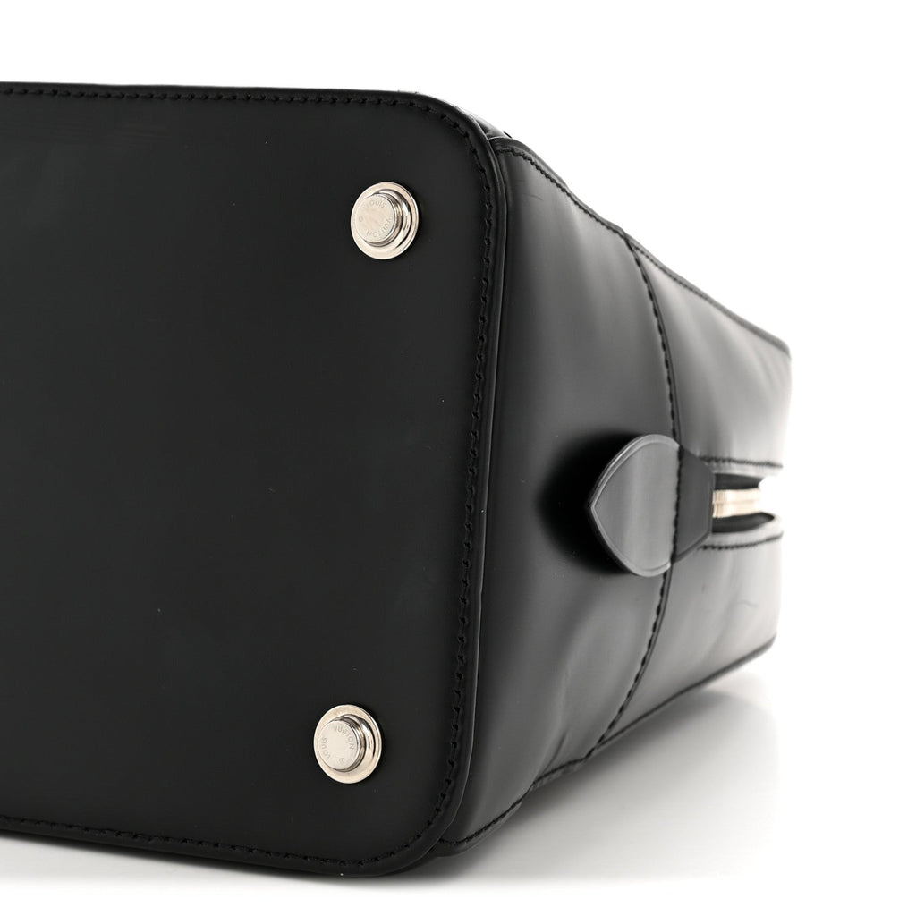 Louis Vuitton Monogram Dora MM Black