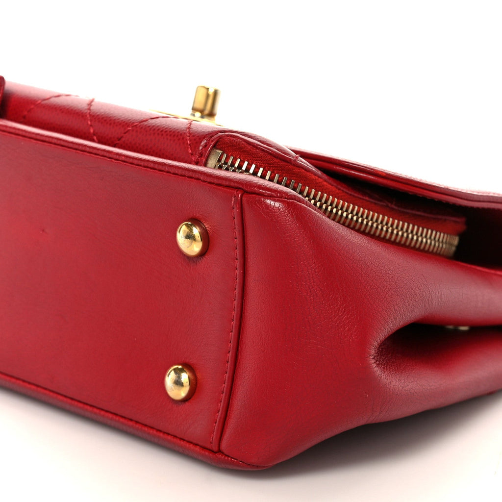 Chanel Caviar Quilted Small Business Affinity Flap Red