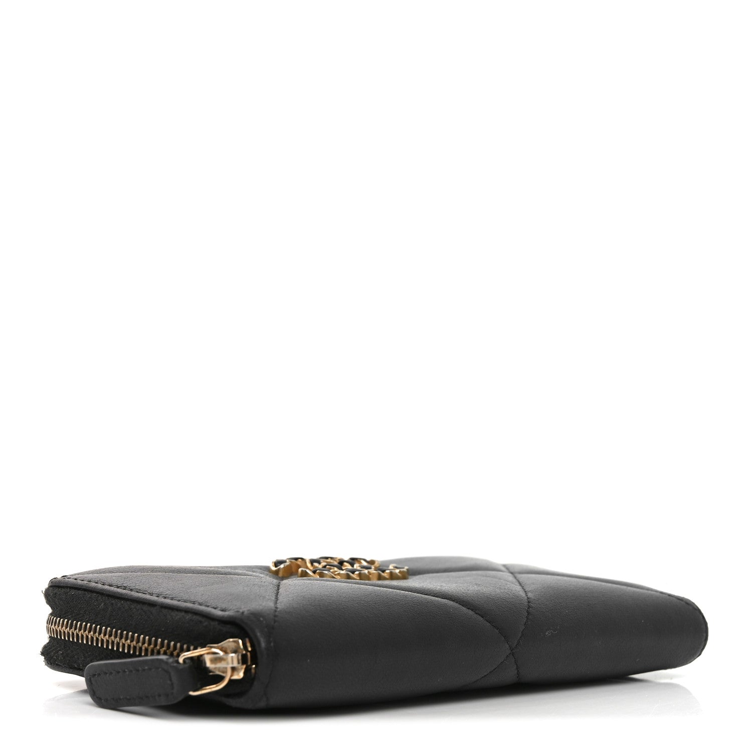 Goatskin Quilted Medium Chanel 19 Zipped Wallet Black