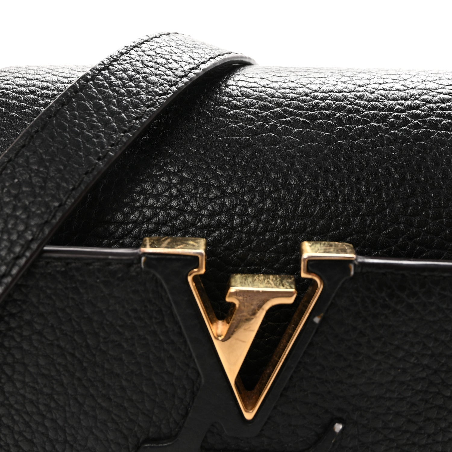Louis Vuitton Taurillon Capucines BB Black