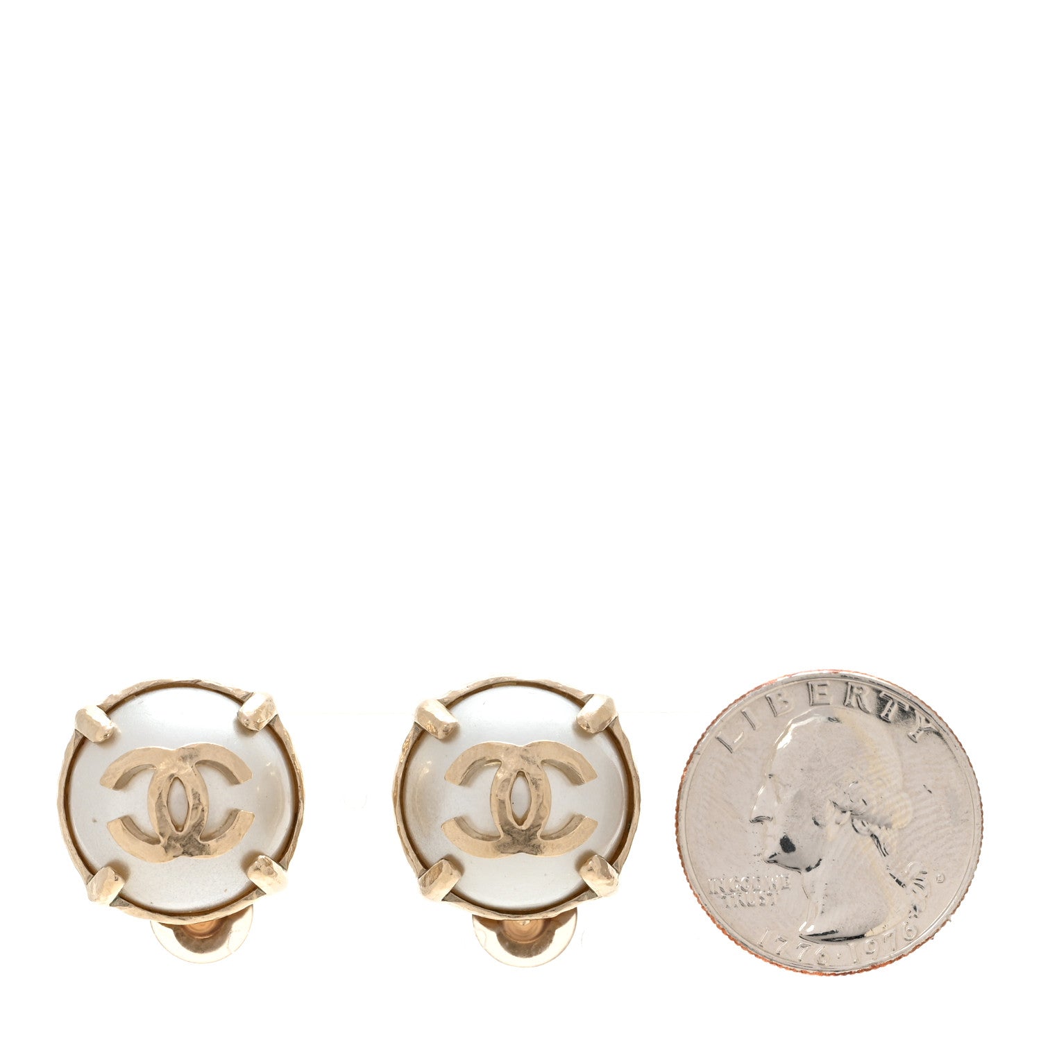 Pearl CC Clip On Earrings Gold