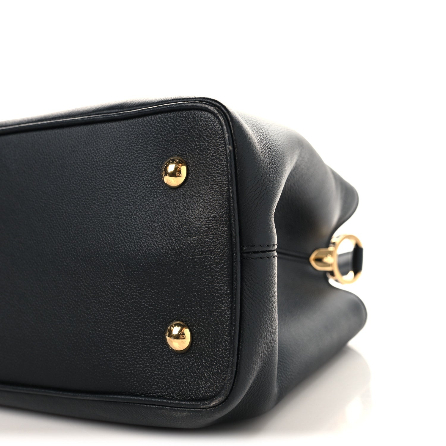 Louis Vuitton Taurillon Capucines GM Souple Black