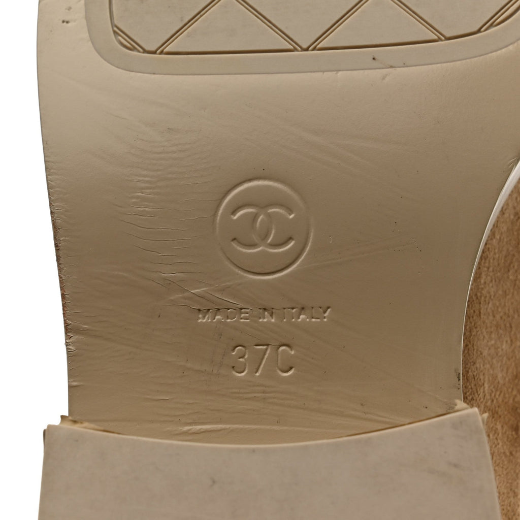 Chanel Suede Metal CC Mocassin Loafers 37 Beige