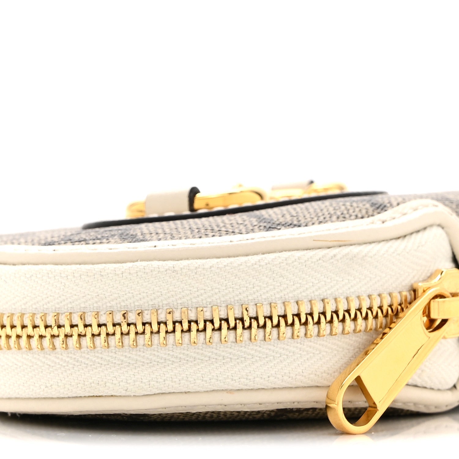 Gucci GG Supreme Monogram Azalea Calfskin Horsebit 1955 Coin Case Beige Mystic White