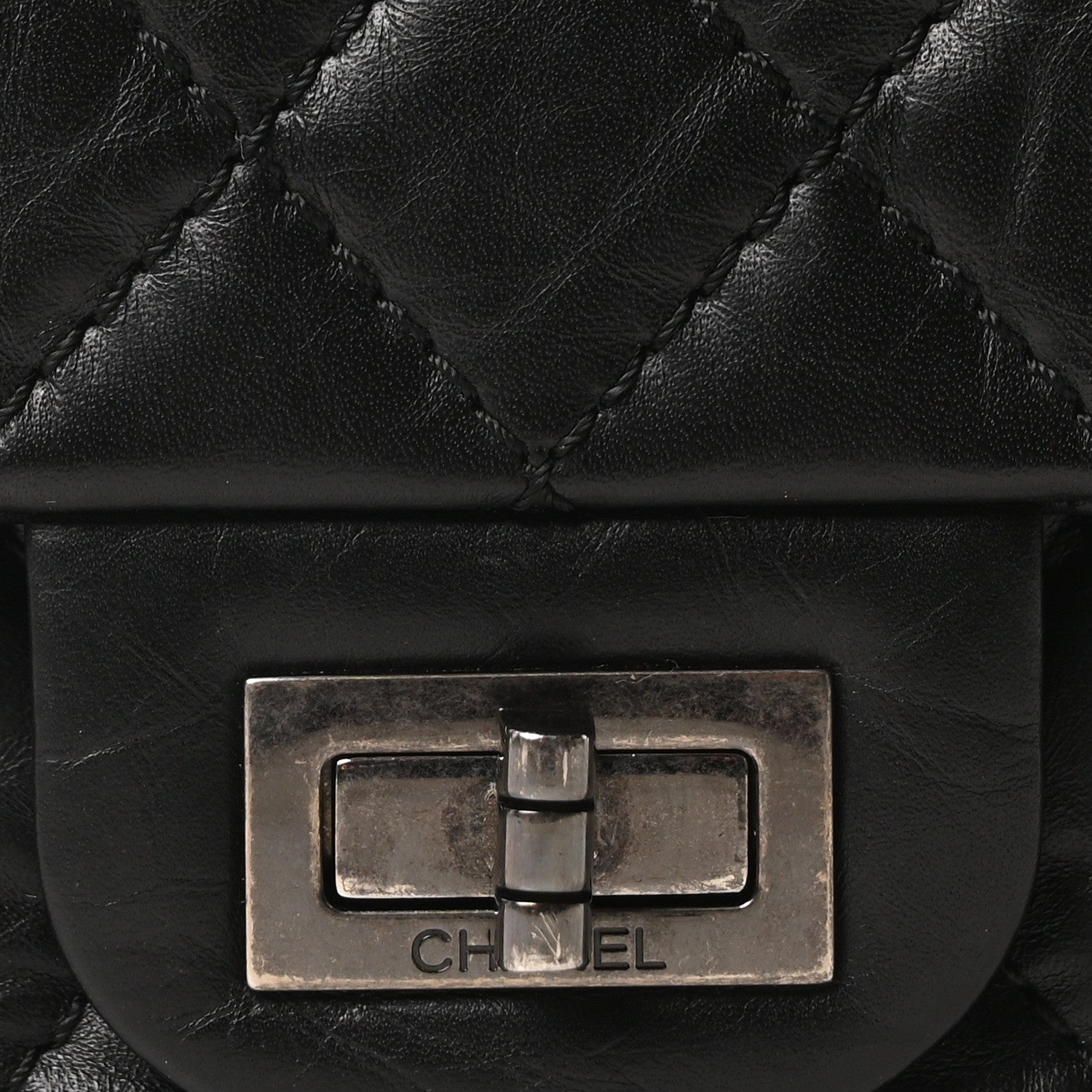 Chanel Aged Calfskin Quilted 2.55 Reissue 225 Flap Black