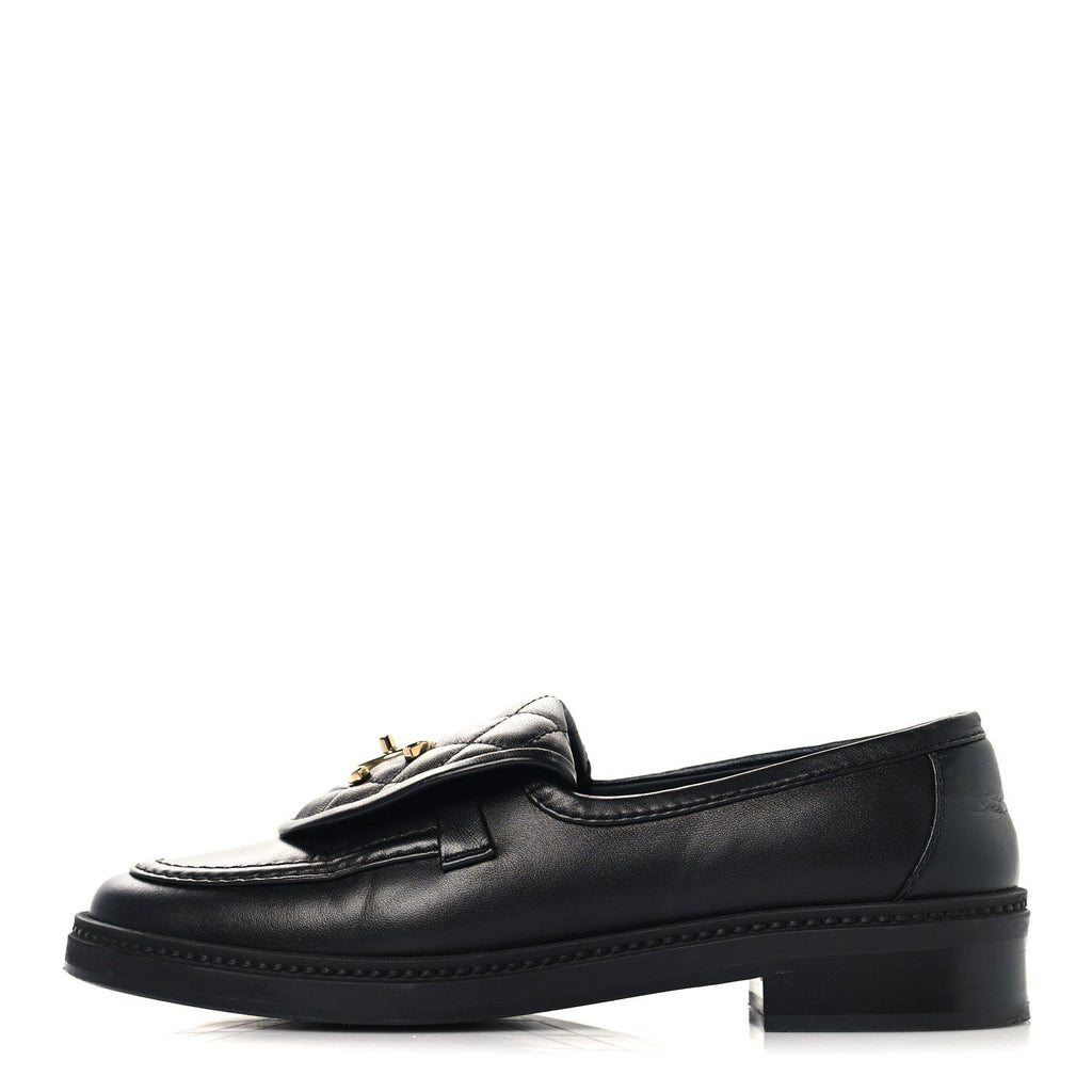 Lambskin Quilted CC Turnlock Loafers 37 Black