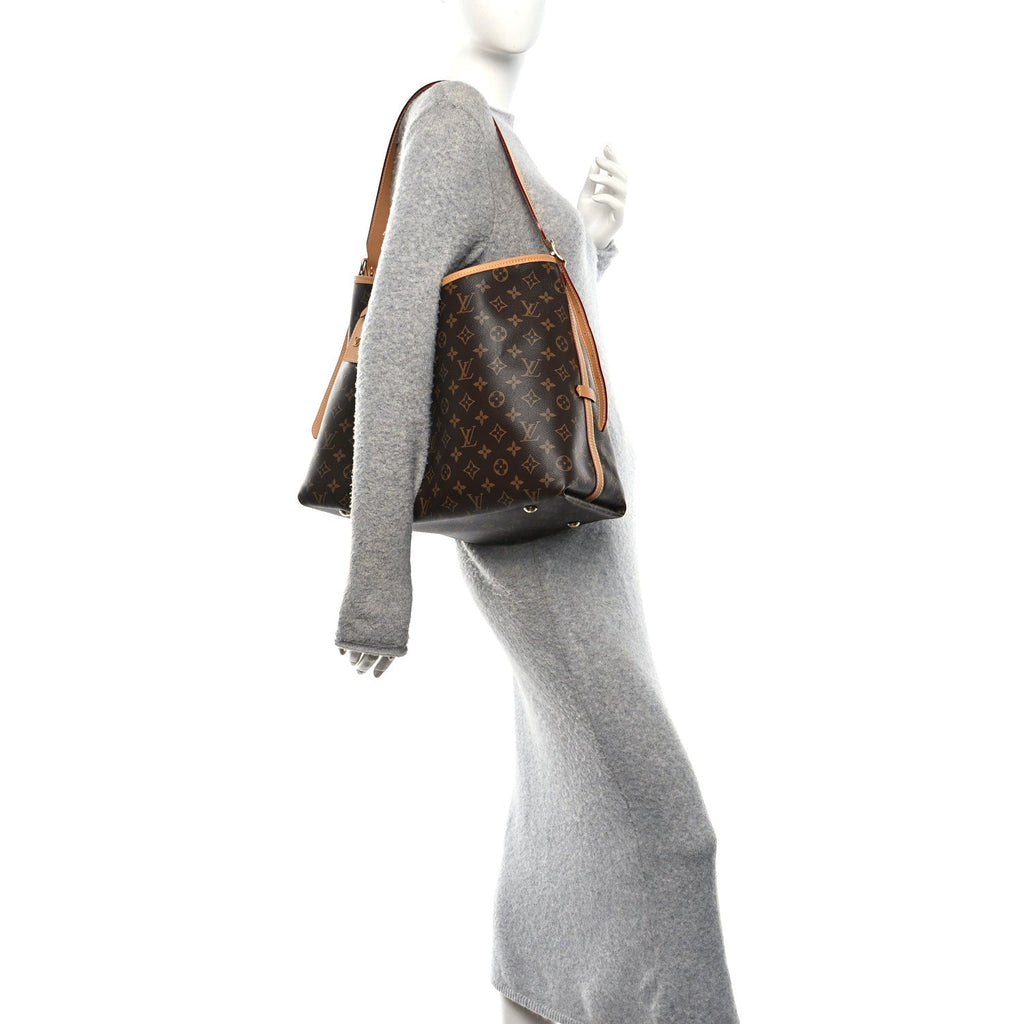 Louis Vuitton Monogram Carryall MM