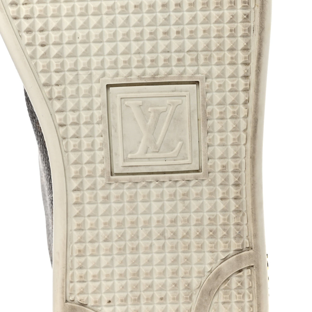 Louis Vuitton Patent Monogram Frontrow Sneakers 42
