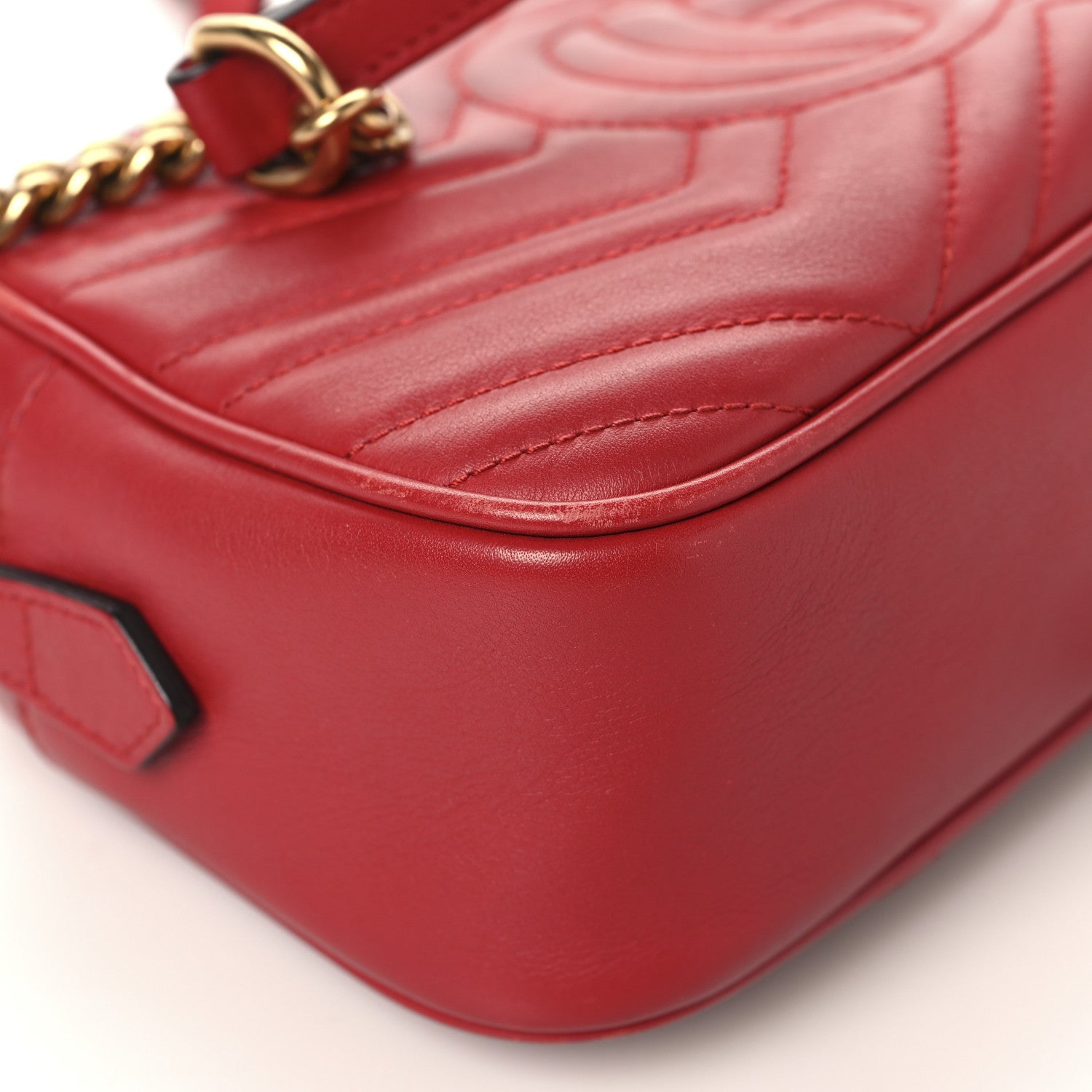 Gucci Calfskin Matelasse Small GG Marmont Chain Shoulder Bag Hibiscus Red