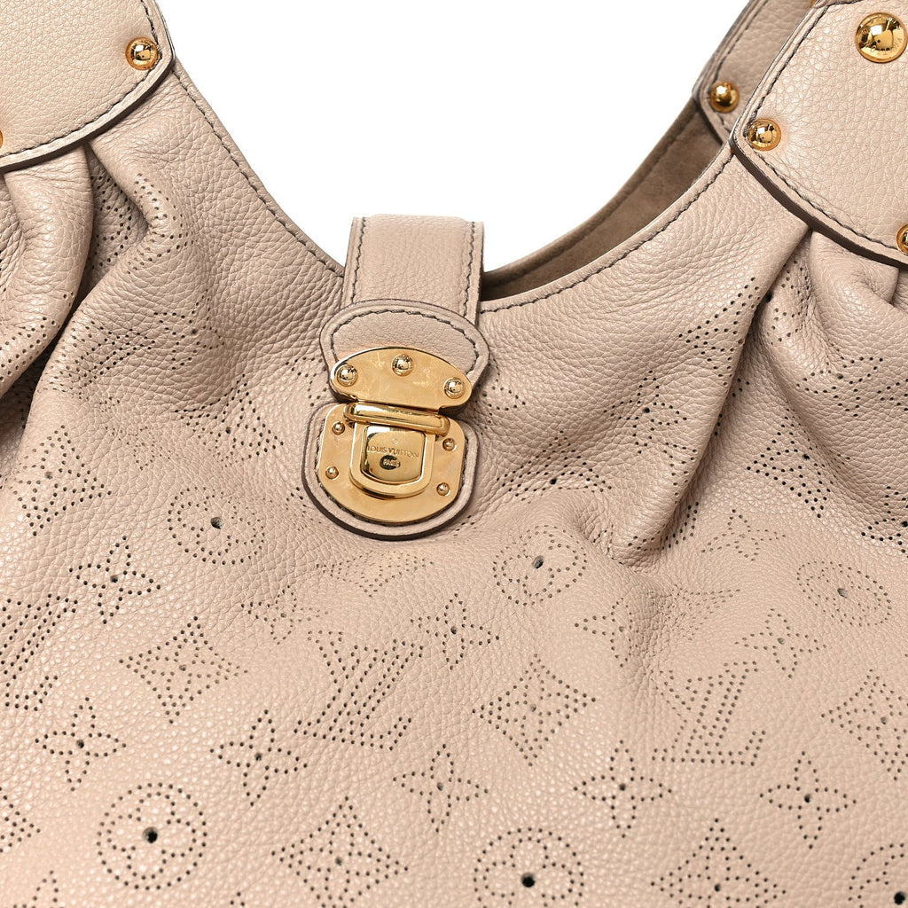 Louis Vuitton Mahina L Taupe