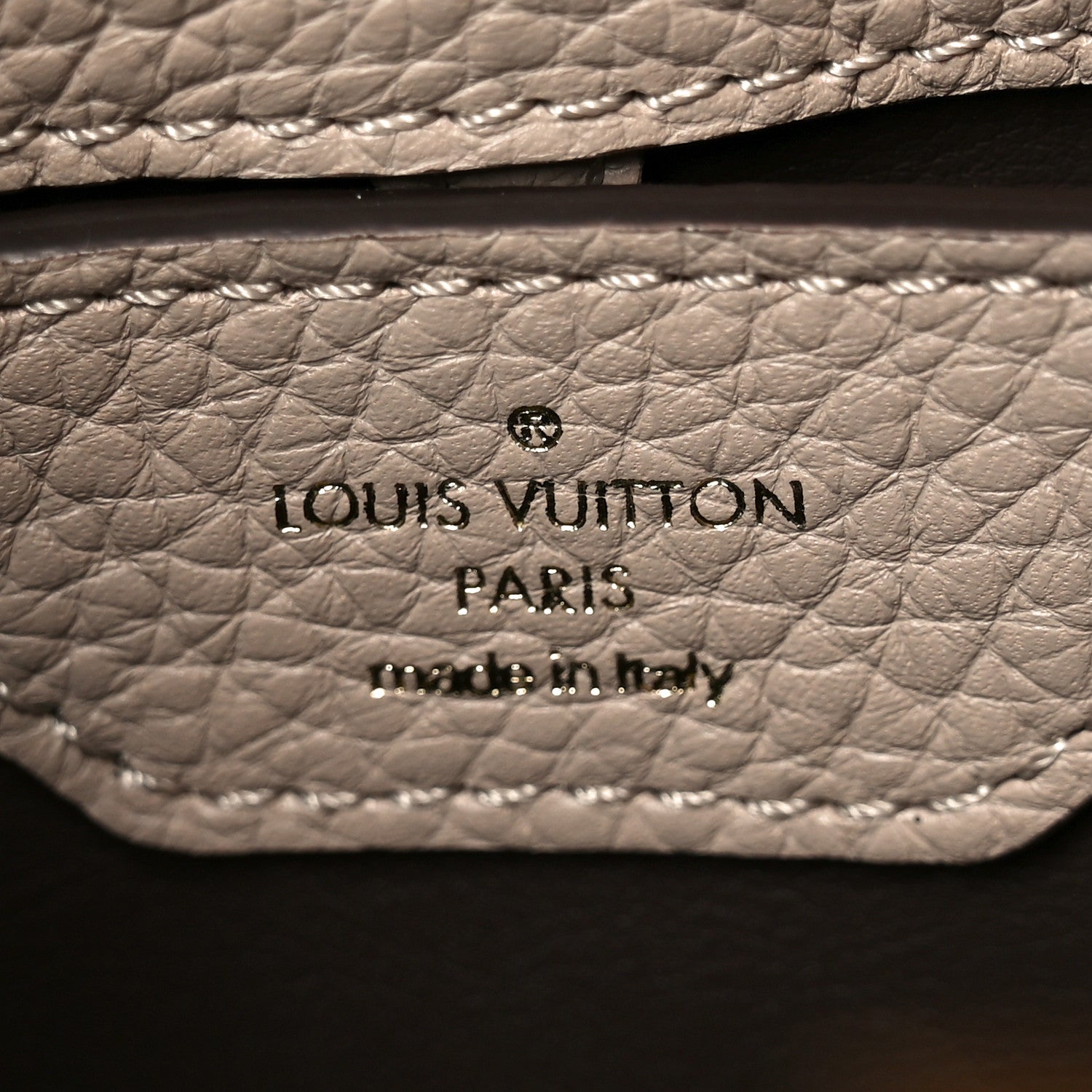 Louis Vuitton Taurillon Capucines BB Galet