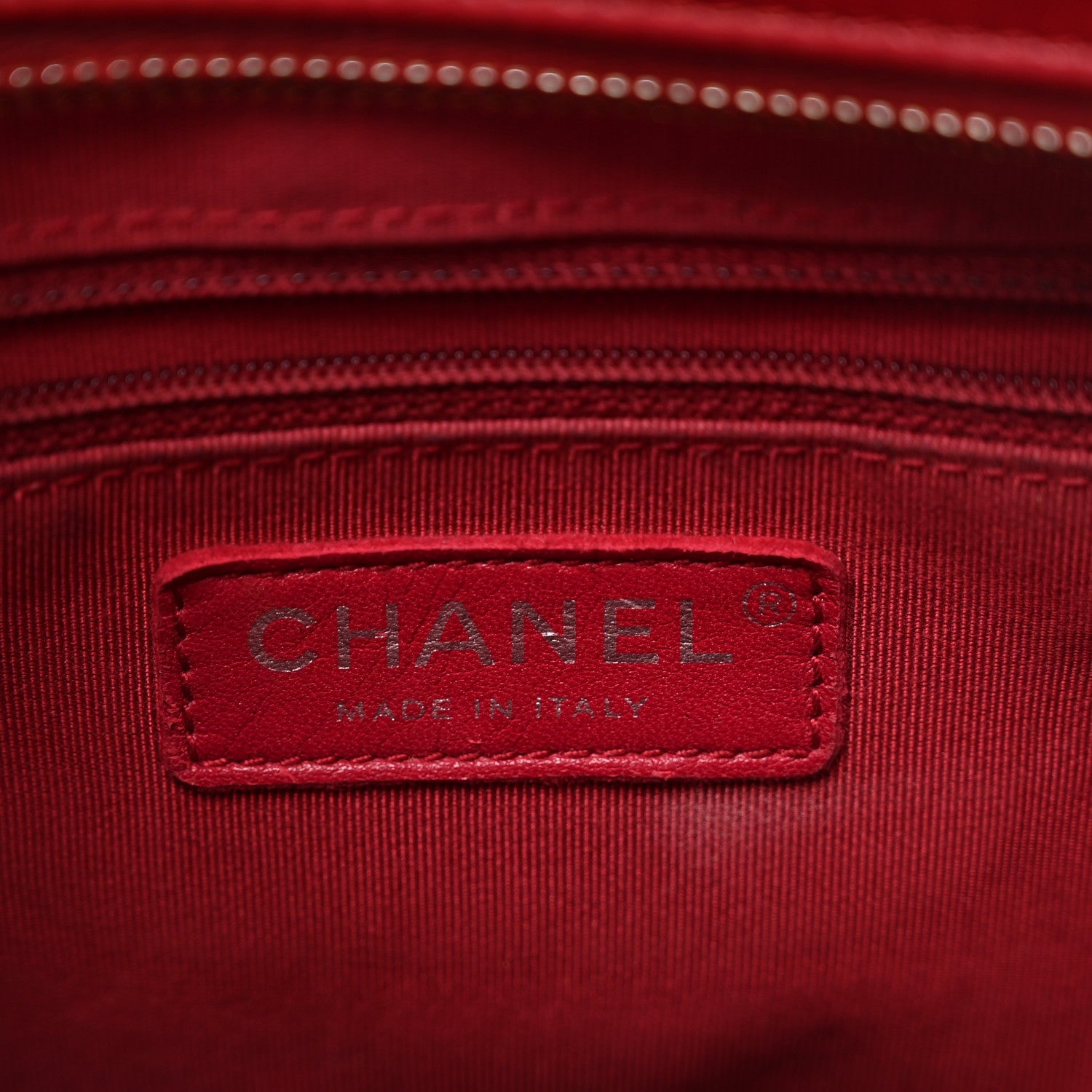 Chanel Metallic Aged Calfskin Quilted Medium Gabrielle Hobo Silver Navy Red
