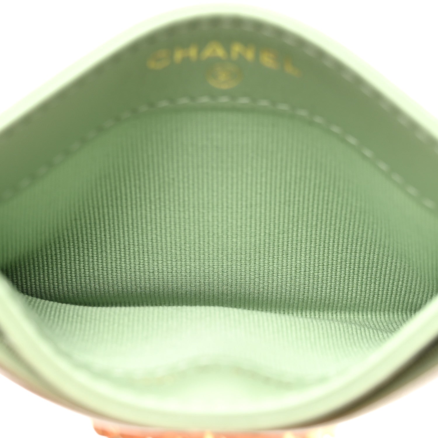 Lambskin Quilted Chanel 19 Card Holder Green