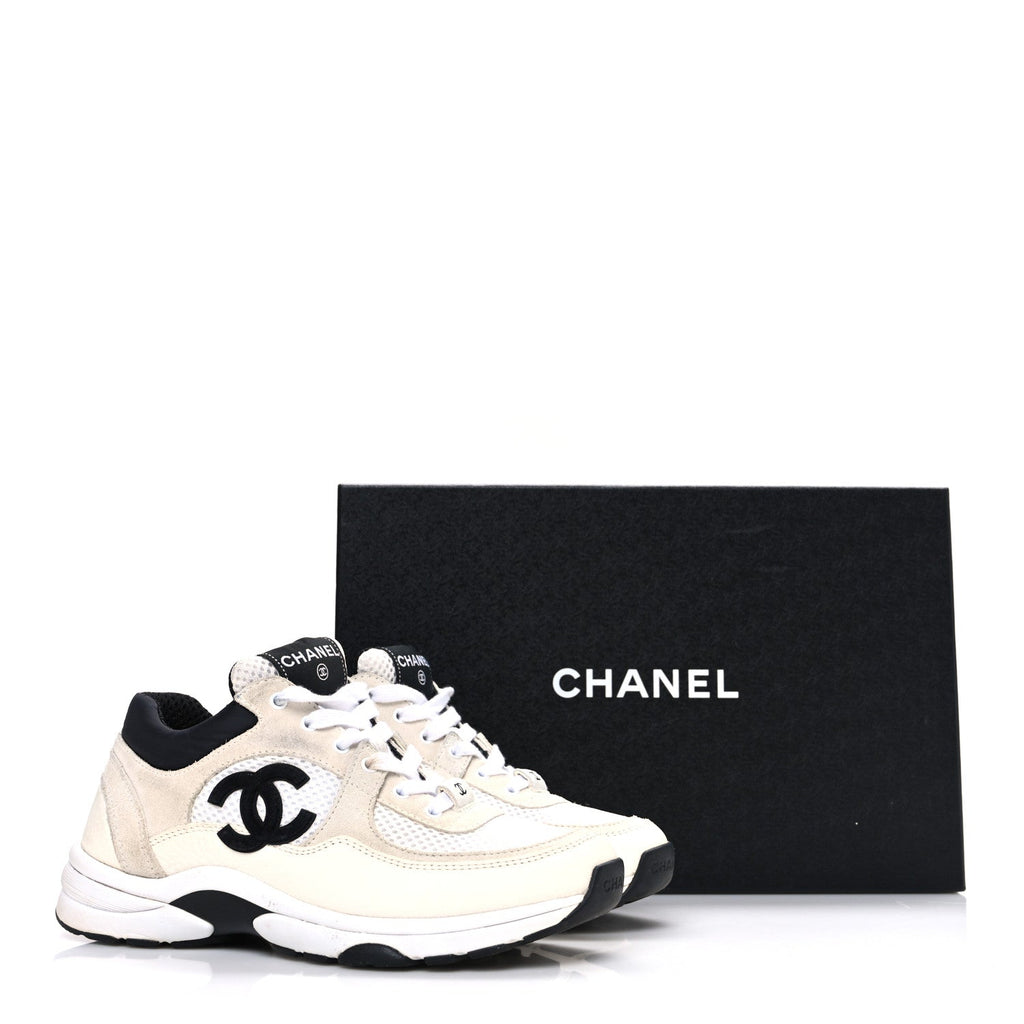 Mesh Suede Calfskin Grained Calfskin Womens CC Sneakers 36 White Black