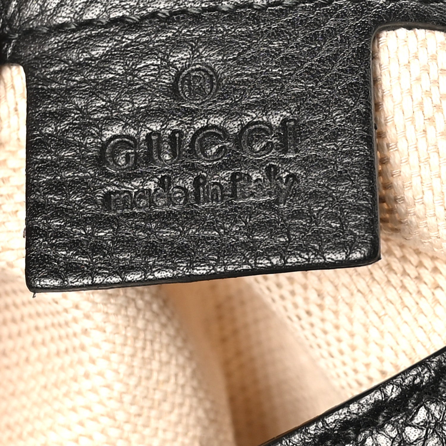 Gucci Pebbled Calfskin Medium Soho Chain Shoulder Bag Black
