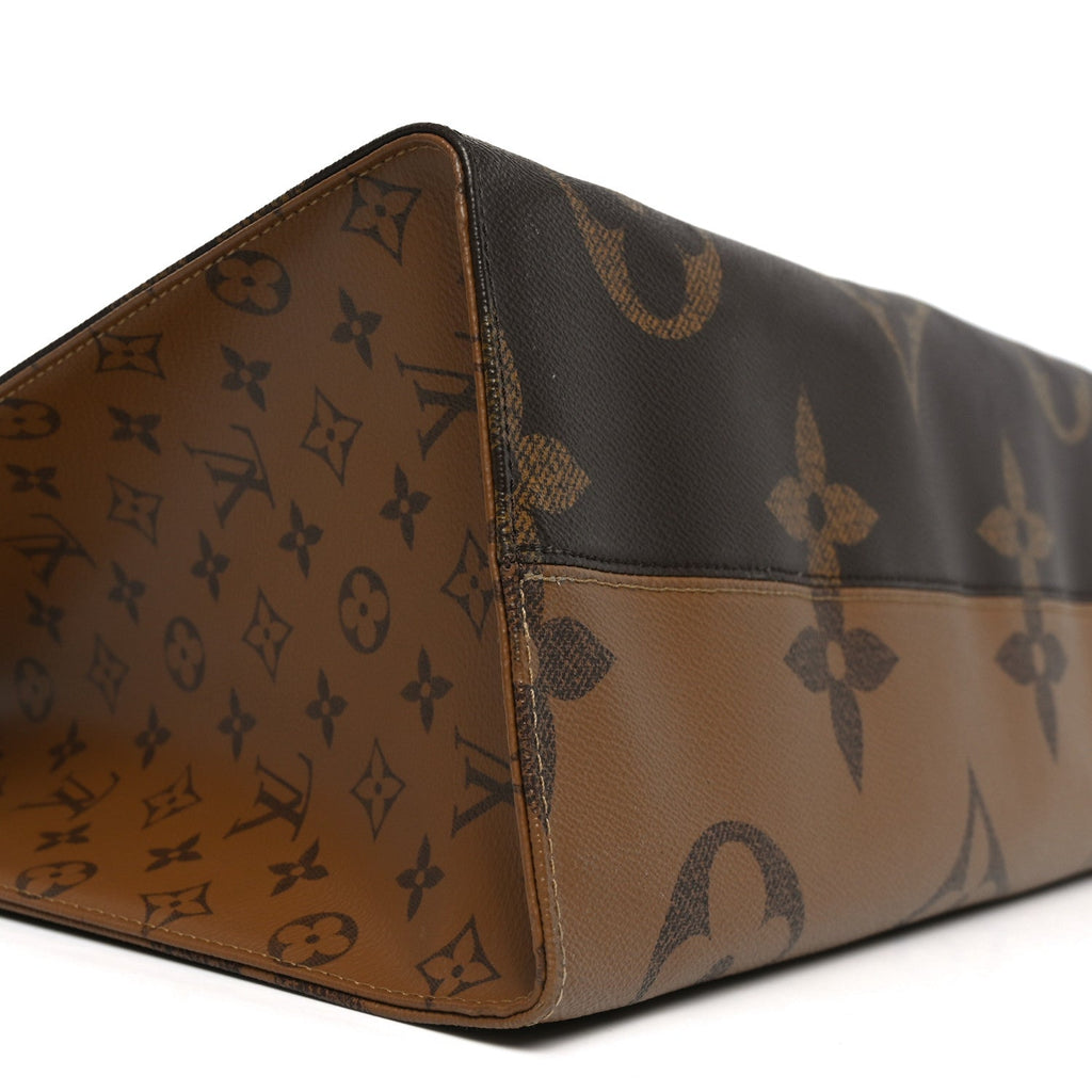 Louis Vuitton Reverse Monogram Giant Onthego GM