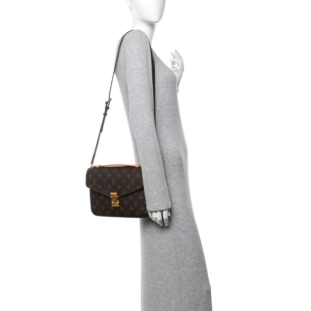 Louis Vuitton Monogram Pochette Metis