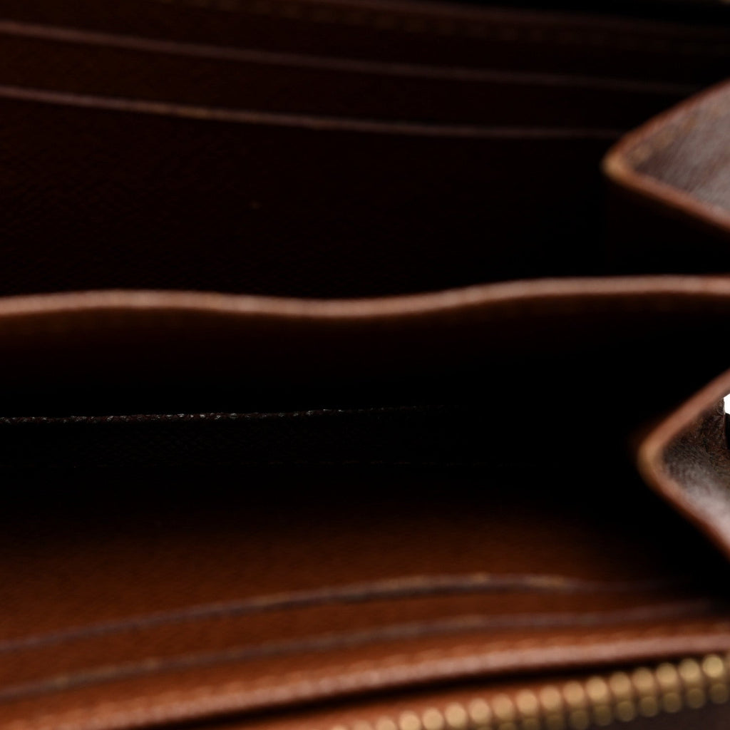 Louis Vuitton Monogram Zippy Coin Purse