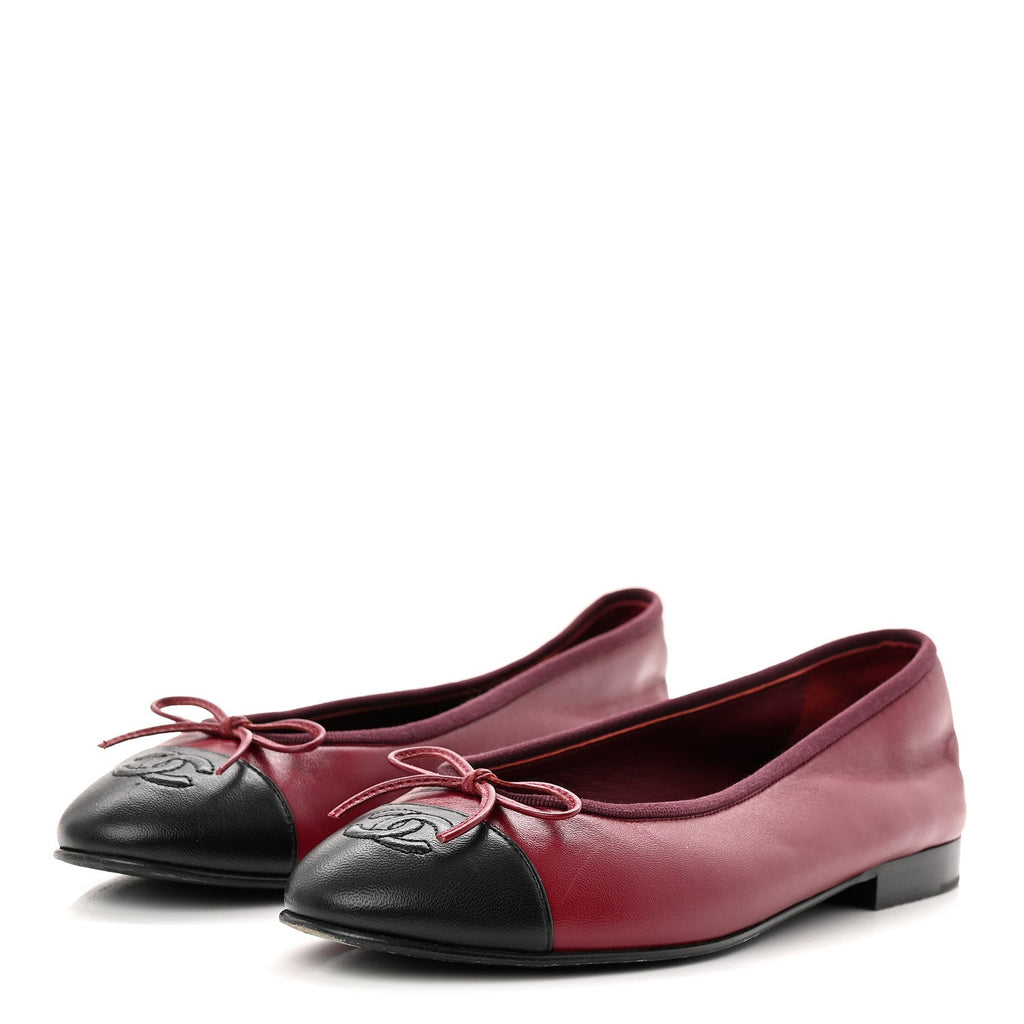 Lambskin Cap Toe CC Ballerina Flats 38 Burgundy Black