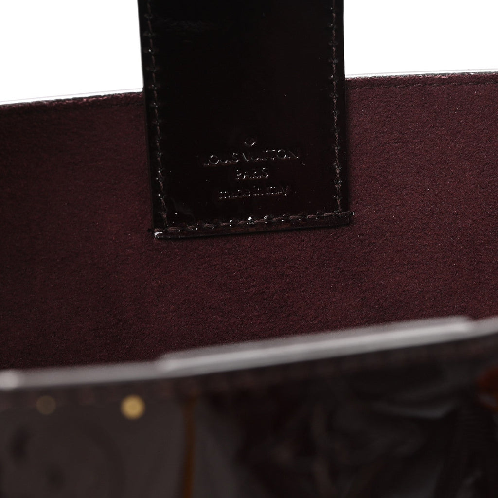 Louis Vuitton Vernis Long Beach MM Amarante