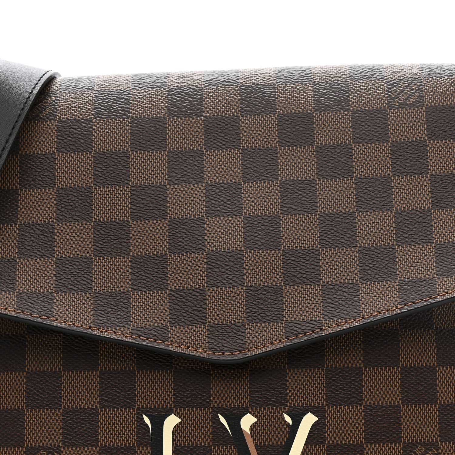Louis Vuitton Damier Ebene Beaubourg MM