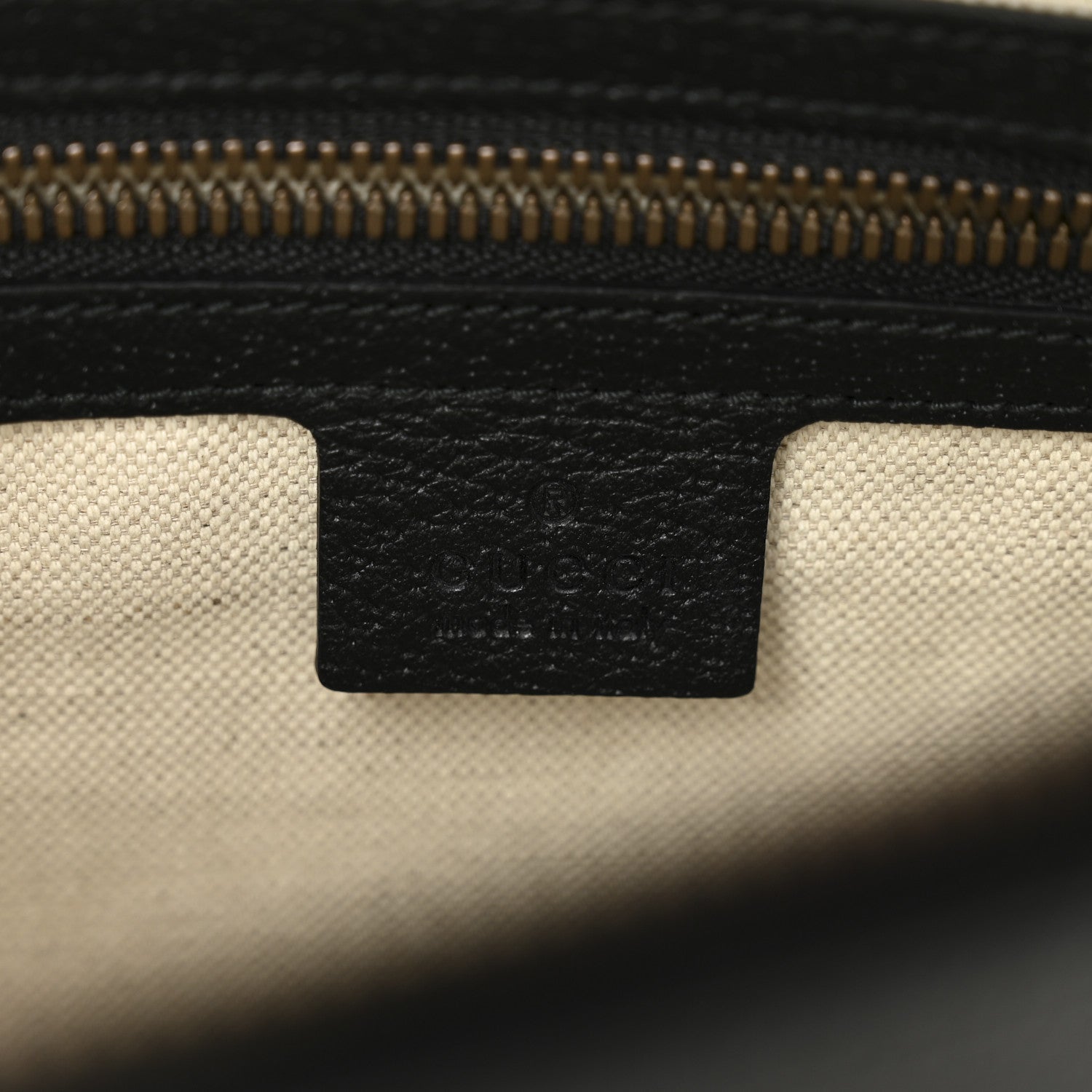 Gucci Grained Calfskin Bee Star Messenger Black