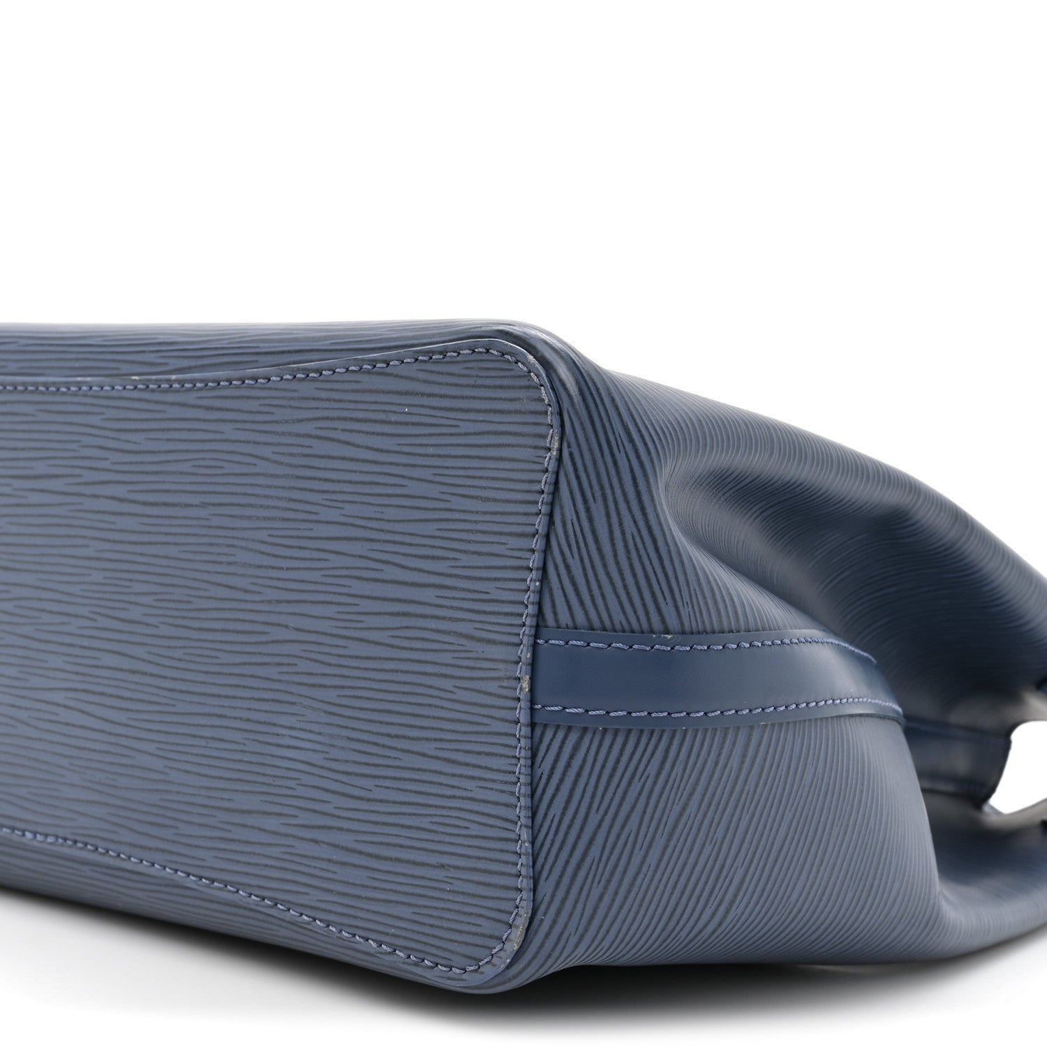 Louis Vuitton Epi Mandara MM Myrtille