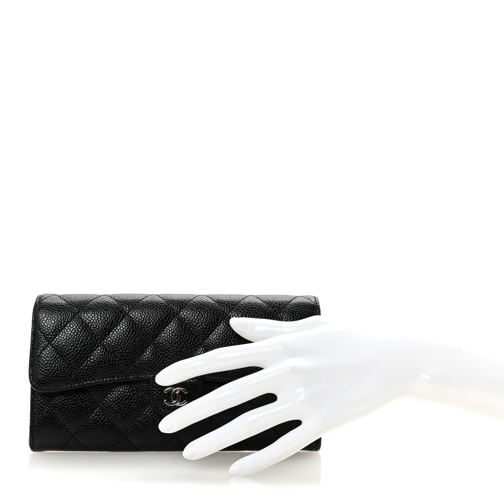 Caviar Quilted Large Gusset Flap Wallet Black