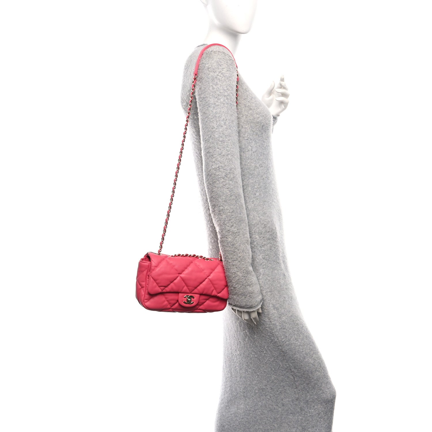 Chanel Calfskin Quilted Medium Bubbly Flap Pink