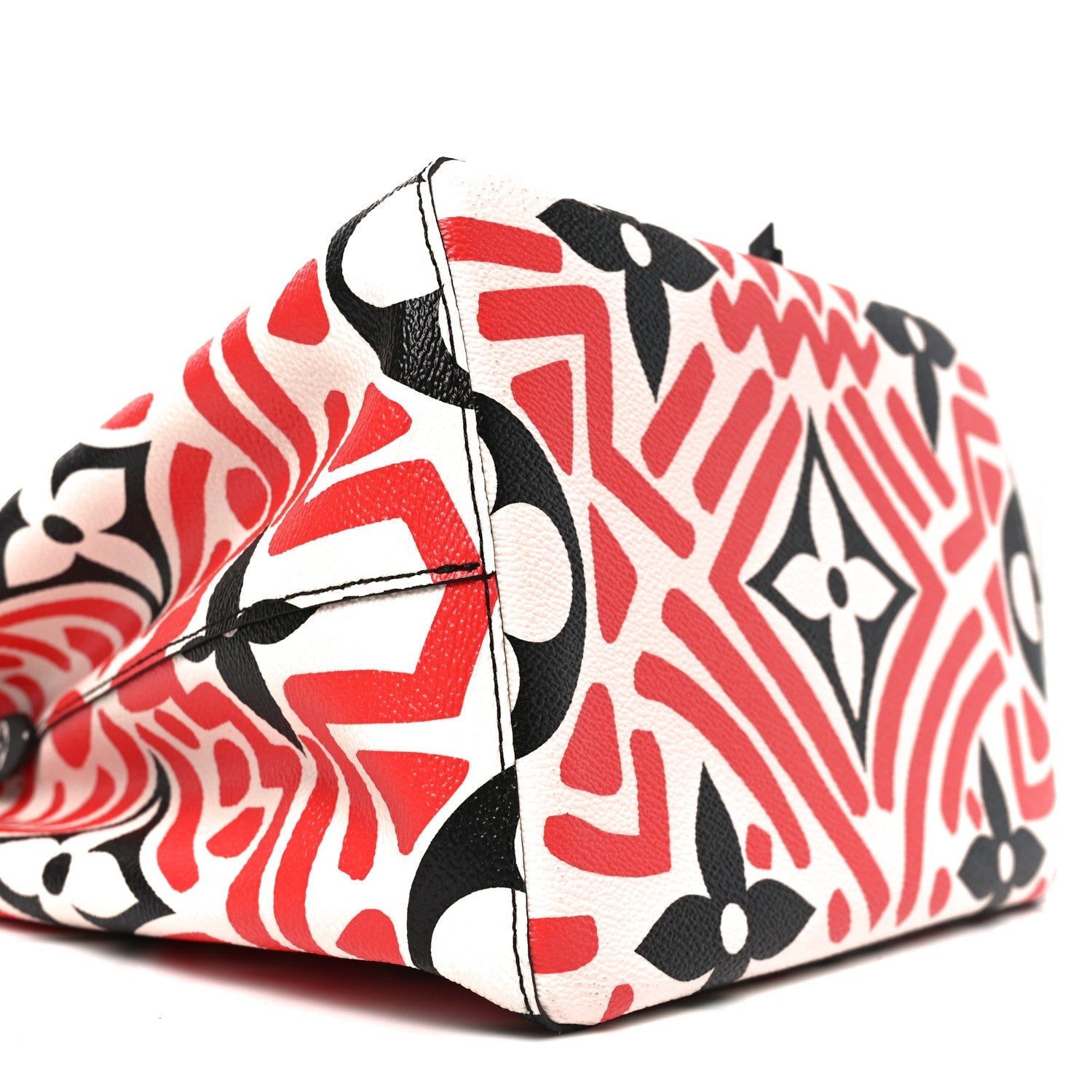 Louis Vuitton Monogram Giant Crafty NeoNoe MM Creme Rouge Black