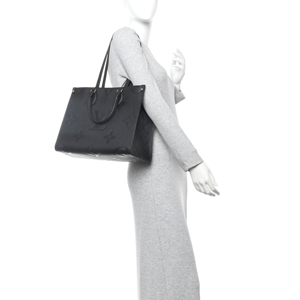 Louis Vuitton Empreinte Monogram Giant Onthego MM Black