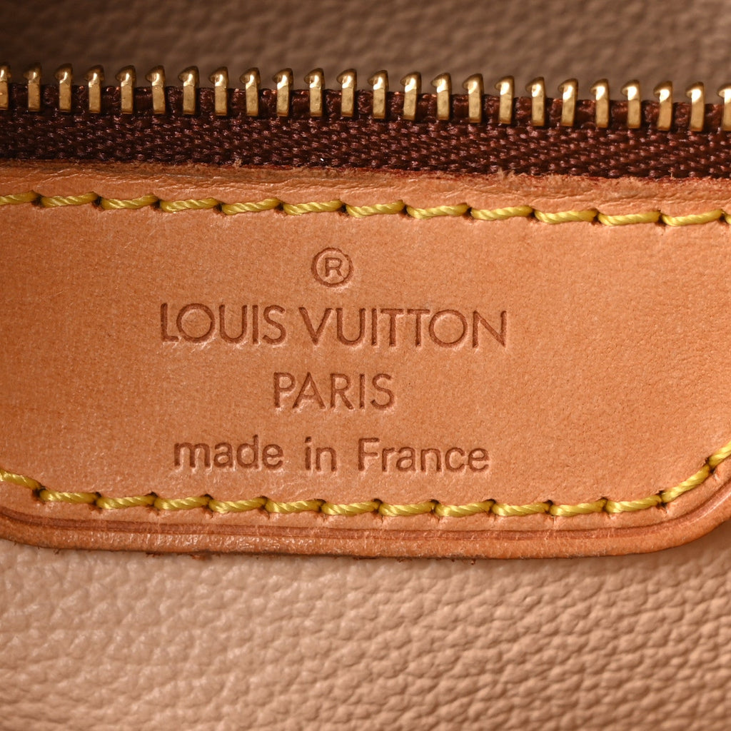 Louis Vuitton Monogram Petit Bucket 23
