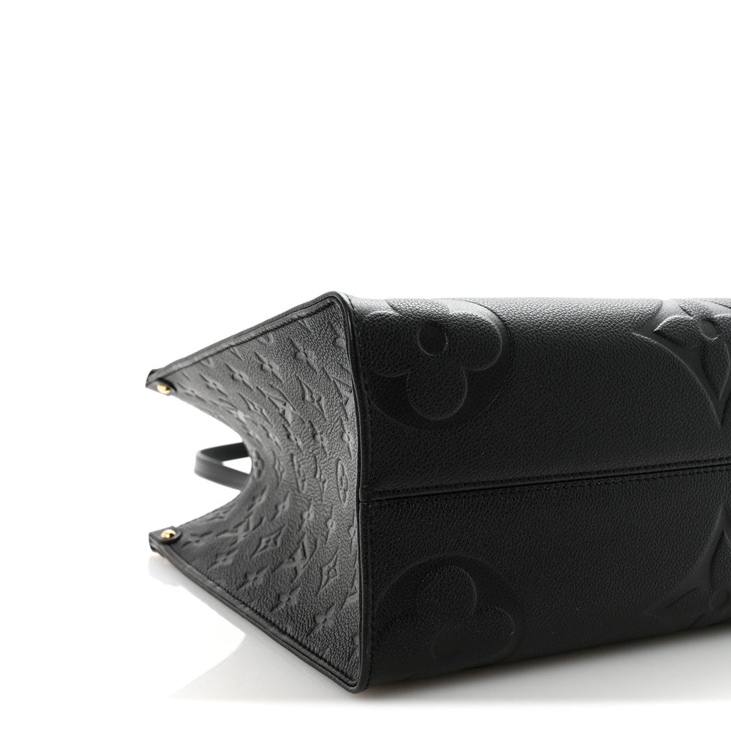 Louis Vuitton Empreinte Monogram Giant Onthego MM Black
