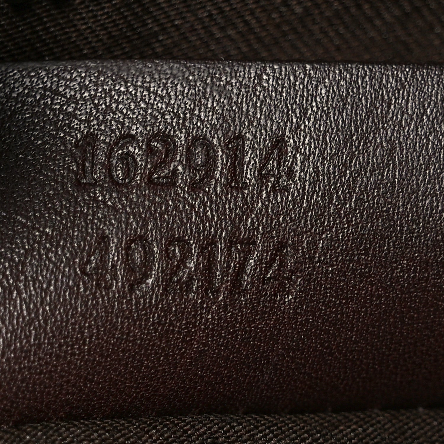 Gucci Guccissima Flat Messenger Bag Brown Dark Brown