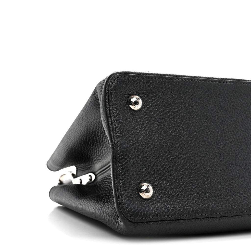 Louis Vuitton Taurillon Capucines MM Platino