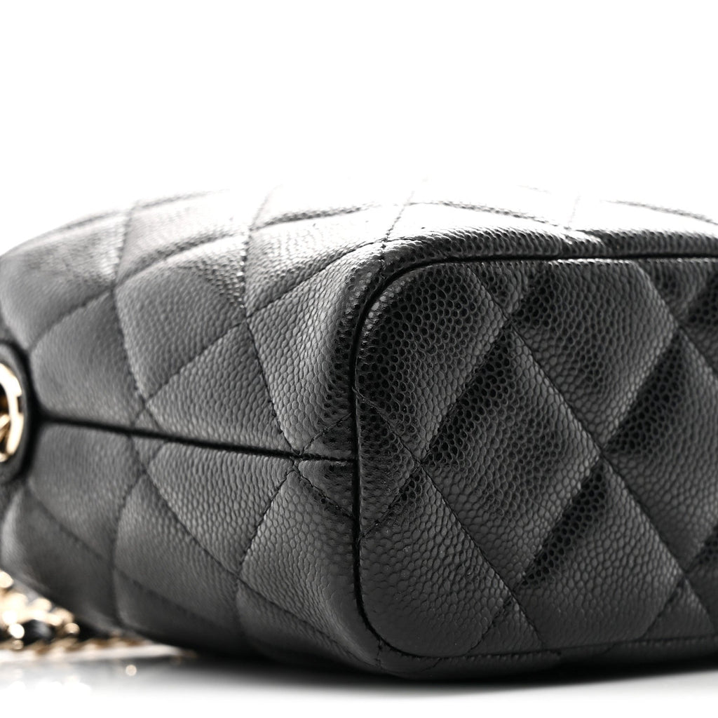 Chanel Caviar Quilted Hobo Clutch With Chain Black