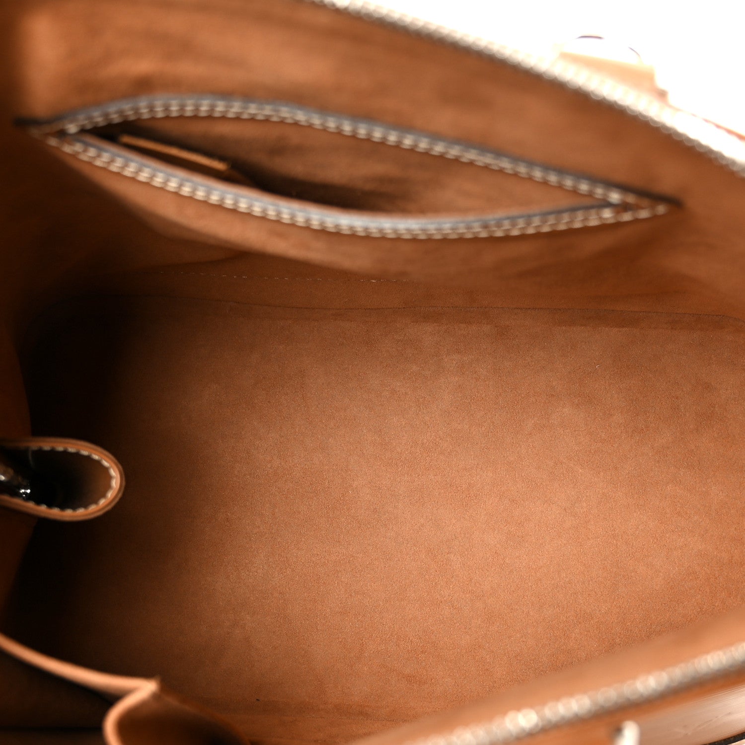 Louis Vuitton Epi Alma PM Cannelle