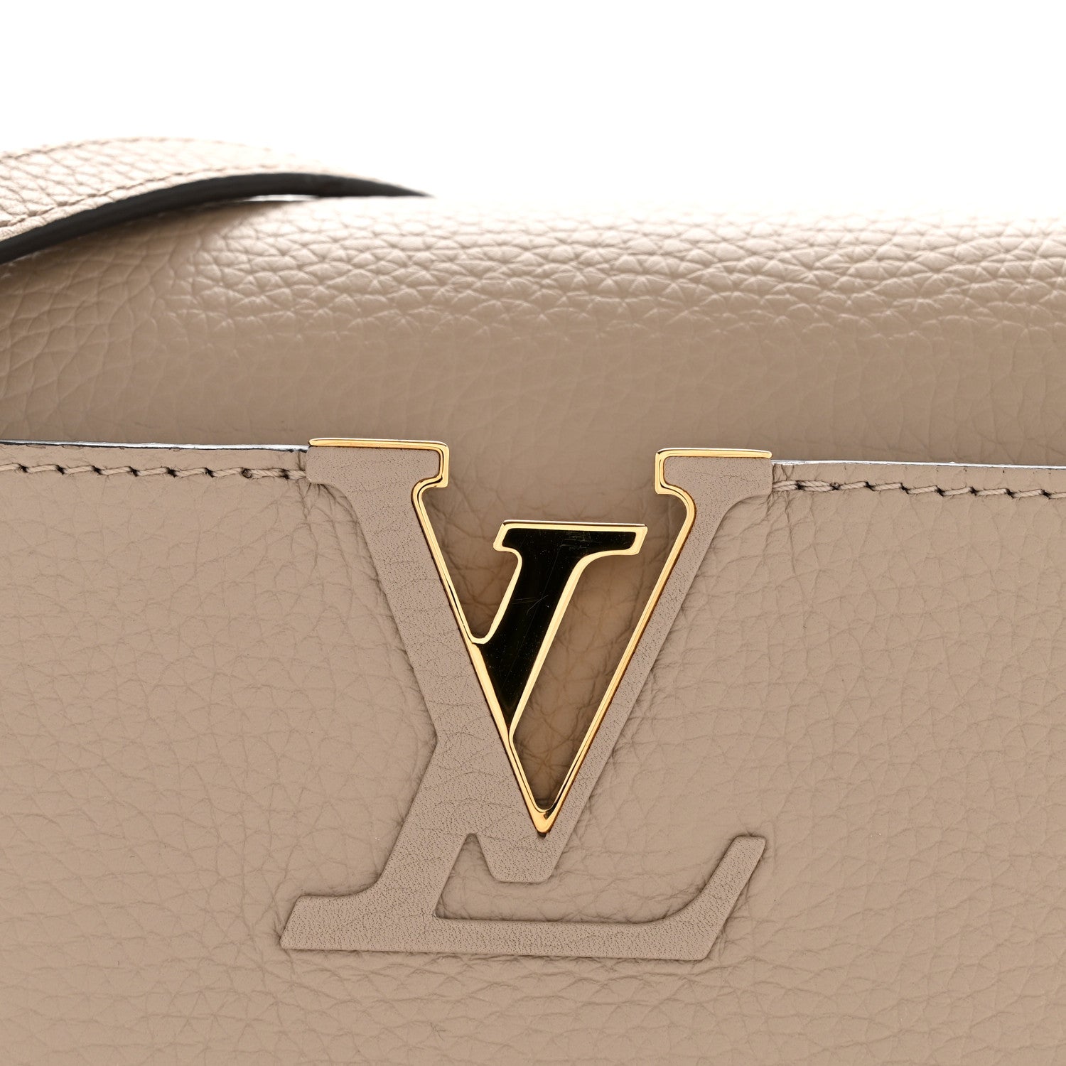 Louis Vuitton Taurillon Capucines PM Galet