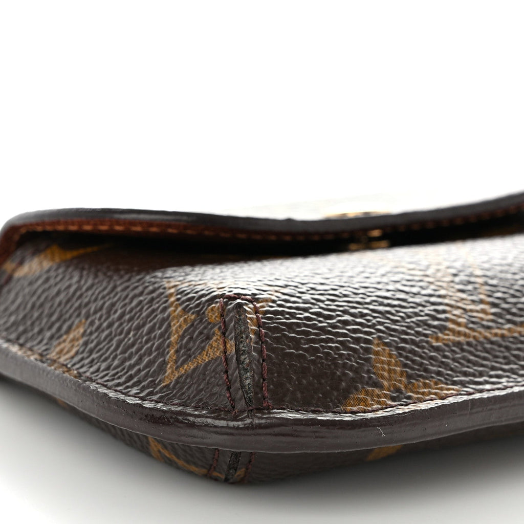 Louis Vuitton Monogram Schilling Coin Purse