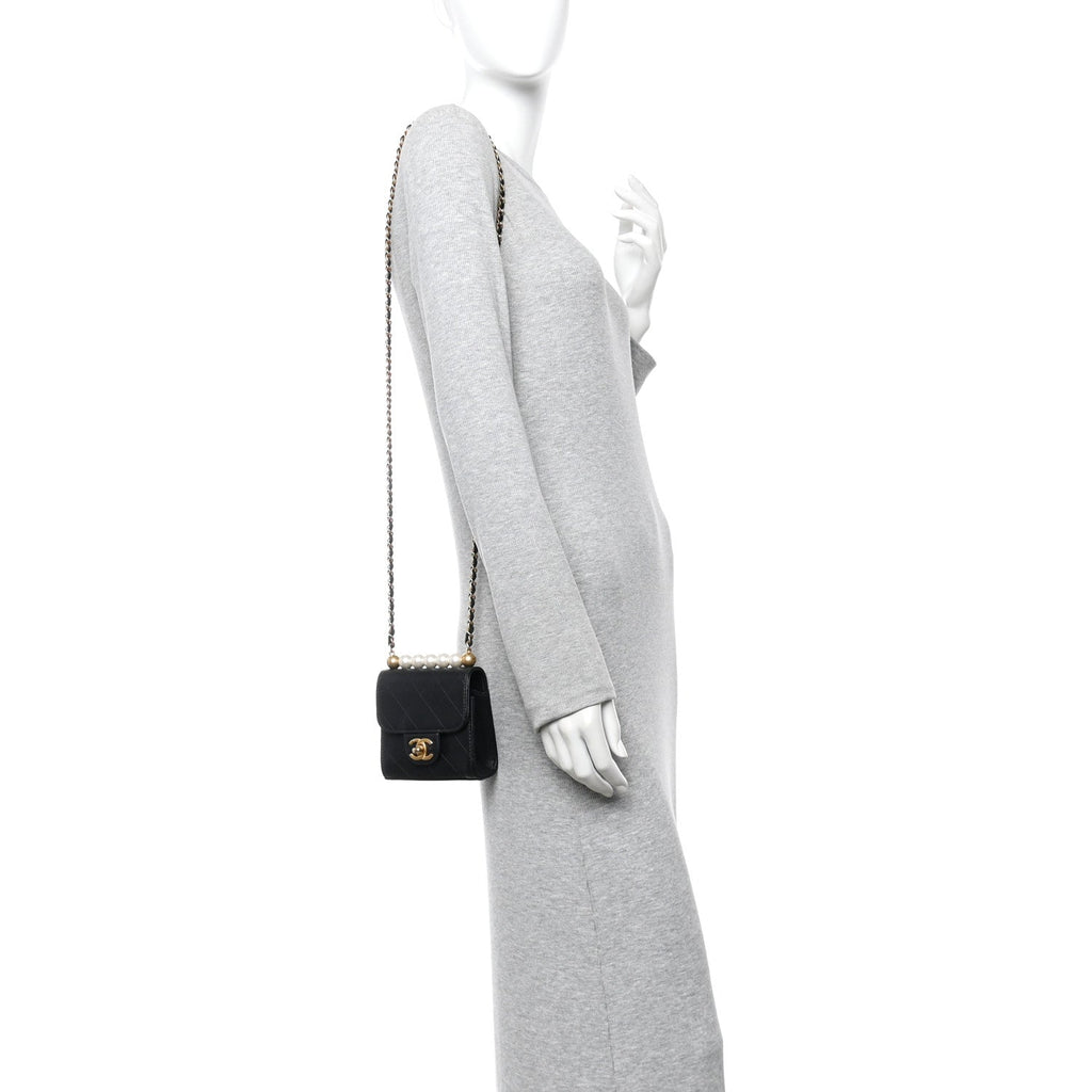 Chanel Lambskin Quilted Chic Pearls Flap Black
