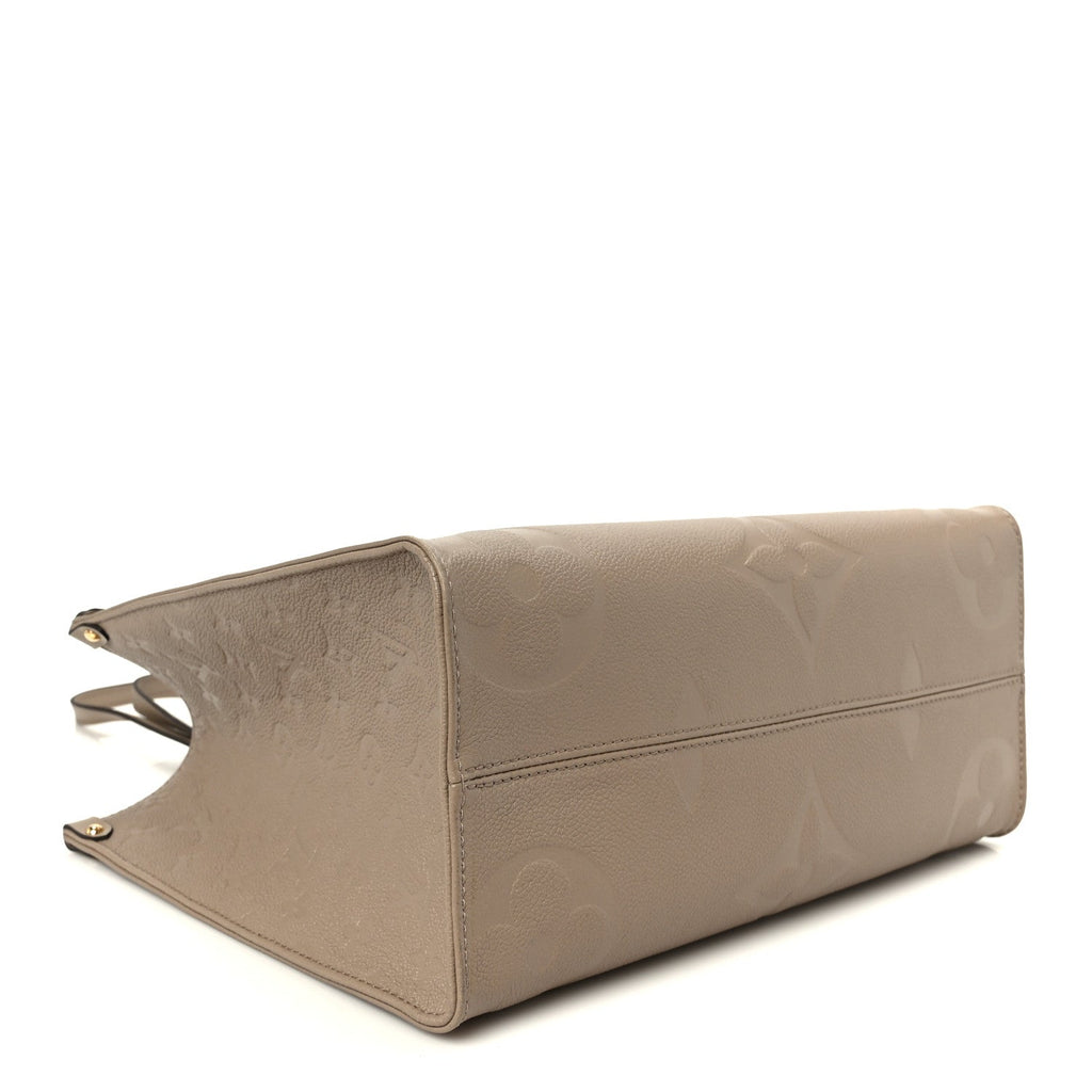 Louis Vuitton Empreinte Monogram Giant Onthego MM Tourterelle